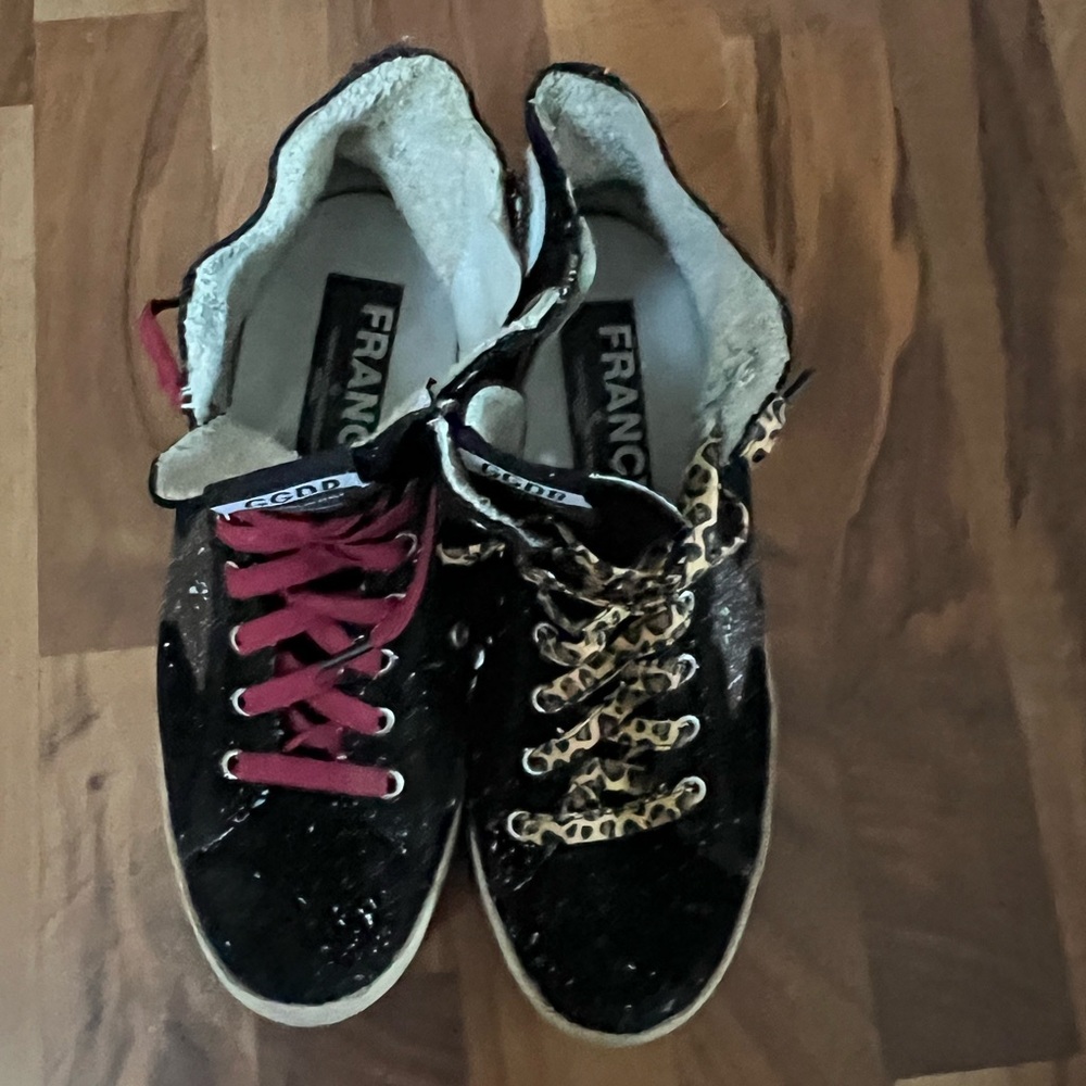 Golden goose: black with speckles and fun laces!